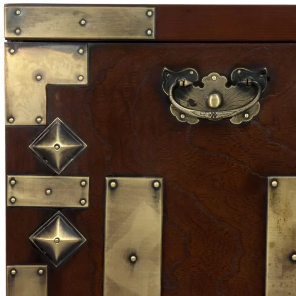 Asian-bandaji-antique-style-blanket-chest-by-east-west-furnishings-mz-333151-4_1160x_crop_center