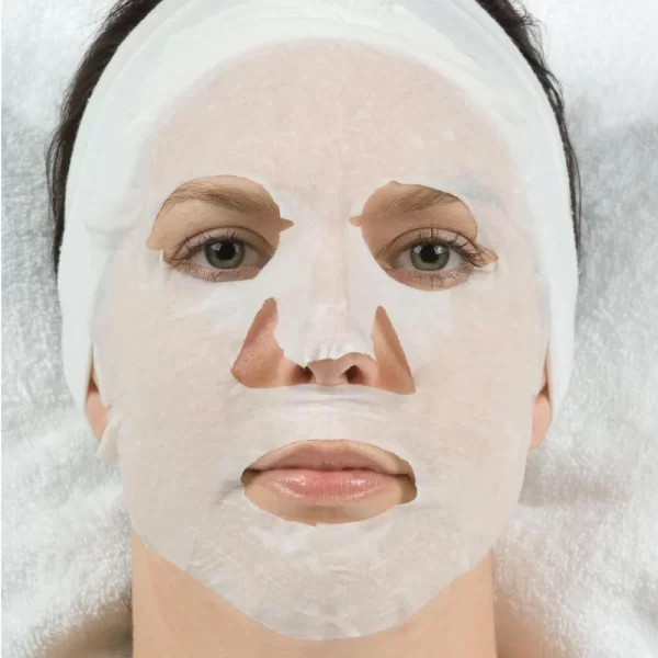 Caviar-collagen-mask-vu-208663-1_1160x_crop_center