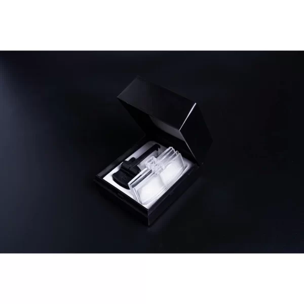 Clip-on-spectacle-magnifiers-hands-free-lenses-includes-4-interchangeable-lenses-1-7x-2-0x-2-5x-and-3-0x-magnification-aj-600211-2_1160x_crop_center