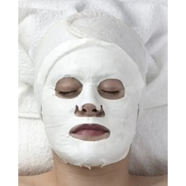 Enzyme-whitening-wet-collagen-mask-vu-201307-1_1160x_crop_center