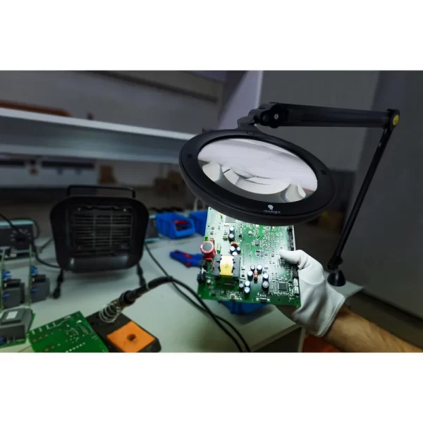 Iq-esd-daylight-and-uv-magnifier-electrostatic-safe-3-diopters-magnification-1-75x-an-additional-12-diopters-4x-swing-arm-magnifier-aj-600205-7_1160x_crop_center