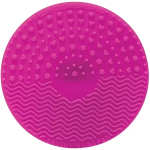 Make-up-brush-cleansing-pad-by-beautyinspo-vo-304722-1_1160x_crop_center