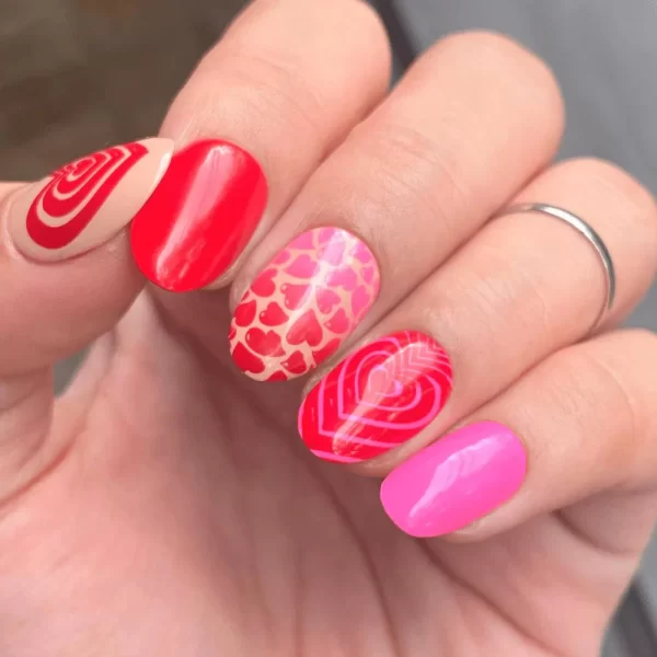 Maniology-classic-beauty-hearts-stars-nail-stamping-plate-pb-355625-2_1160x_crop_center