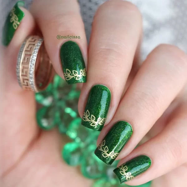 Maniology-flower-child-nail-stamping-kit-pb-355628-8_1160x_crop_center