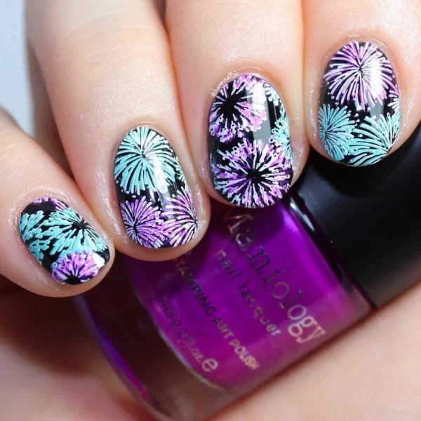 Maniology-new-year-cheer-nail-stamping-plate-pb-355631-12_1160x_crop_center