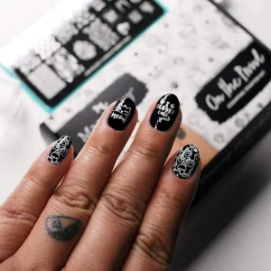 Maniology-on-the-prowl-stamping-kit-cats-pb-355632-5_1160x_crop_center