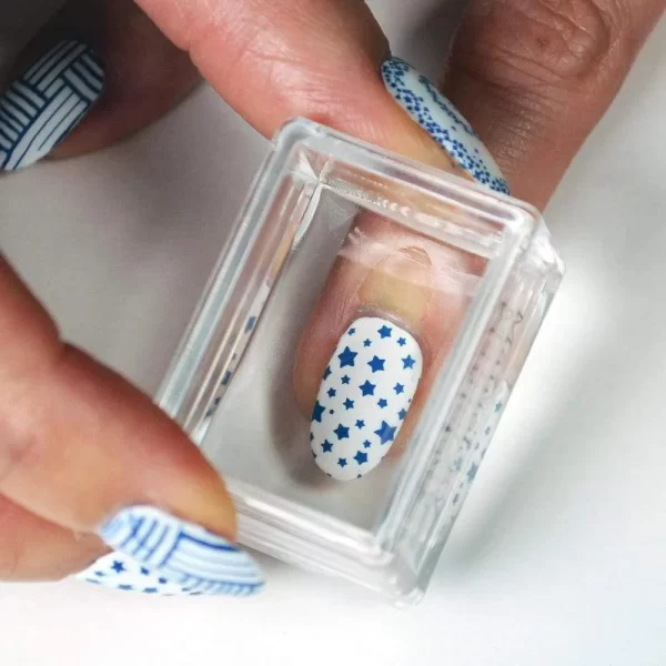 Maniology-simply-classic-nail-stamping-kit-pb-355633-9_1160x_crop_center