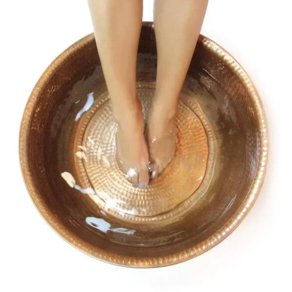 Pedicure-bowls-hammered-copper-pedicure-bowl-gm-390775-4_1160x_crop_center