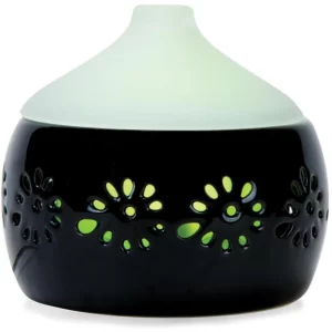 Spa-pro-black-ceramic-diffuser-with-frosted-top-vu-306327-4_1160x_crop_center
