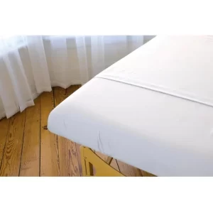 Sposh-premium-waterproof-microfiber-massage-table-protective-cover-white-case-of-20-sheets-vu-307625-1_1160x_crop_center