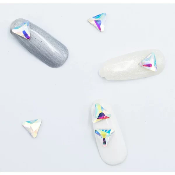 Tammy-taylor-triangle-nail-stones-pb-350490-1_982bcfcd-a372-4b80-94da-88fd5bf77ed7_1160x_crop_center