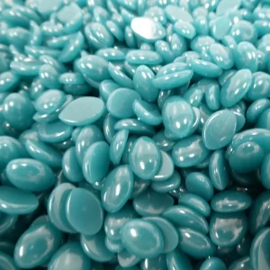 Waxness-azulene-film-hard-wax-beads-made-in-italy-2-2-lbs-35-27-oz-1-kg-each-x-4-bags-8-8-lbs-hg-250252-5_1160x_crop_center