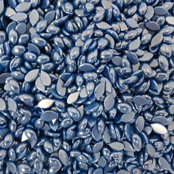 Waxness-hard-wax-beads-blue-professional-original-made-in-italy-1-1-lbs-17-6-oz-500-grams-each-x-6-bags-6-6-lbs-hg-250264-7_1160x_crop_center
