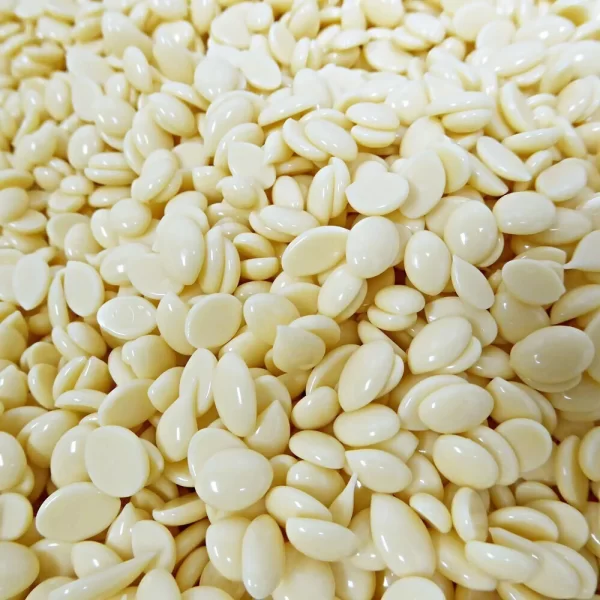 Waxness-wax-necessities-white-chocolate-film-hard-wax-beads-made-in-italy-2-2-lbs-35-27-oz-1-kg-each-x-4-bags-8-8-lbs-hg-250286-6_1160x_crop_center